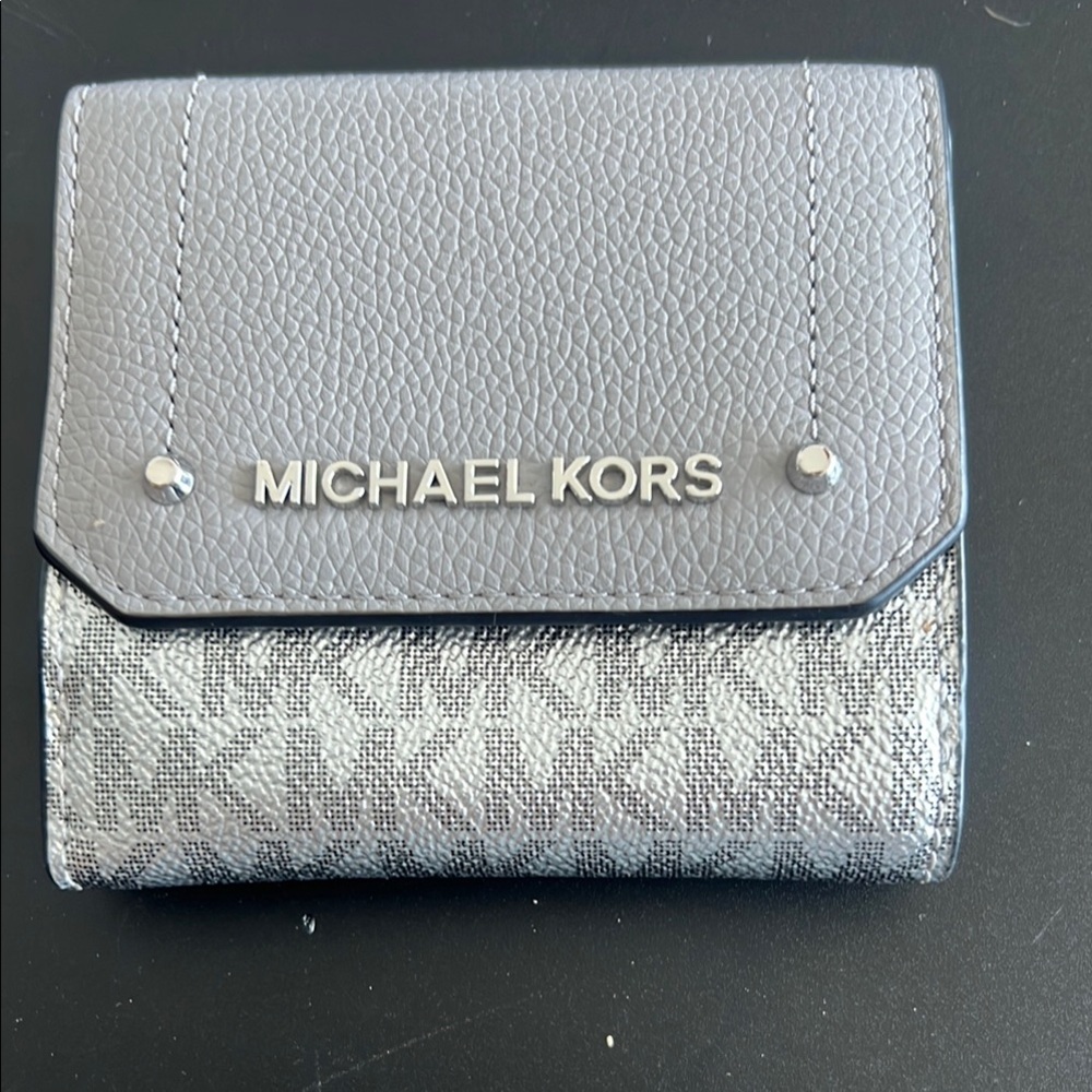 Michael Kors Gray Key Card Holder with Signature Design